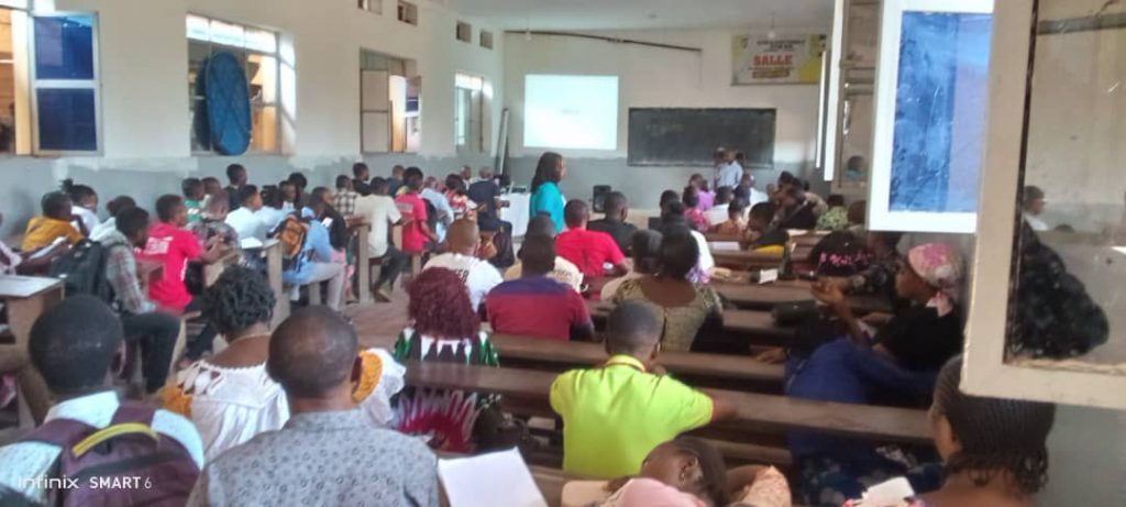img-20250615-wa01086244636103071104170-1024x461 ''Sauver sans discriminer'' : à Kisangani, une conférence redéfinit les soins d’urgence