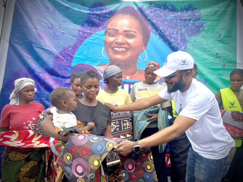 img-20250719-wa00765489686391242782524 Bas-Uélé : Agito Forever récompense les Femmes ouvrières du projet Elikia