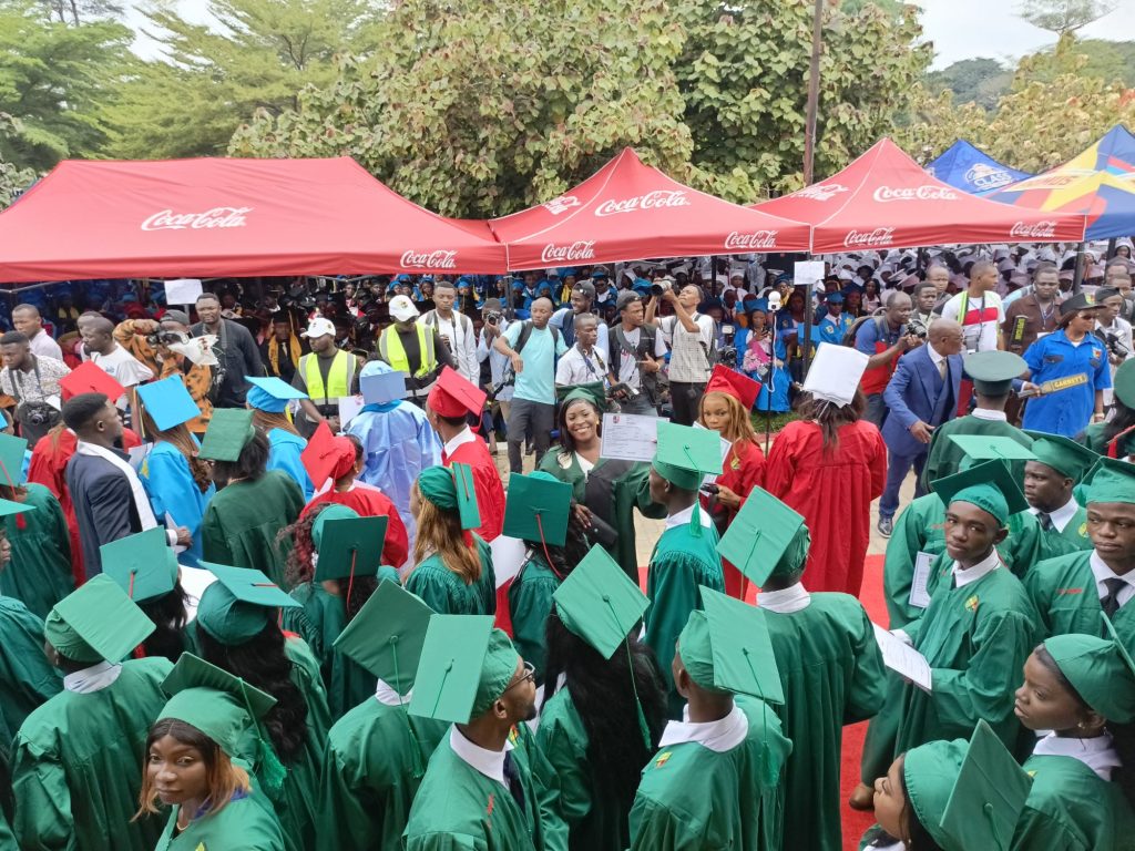 img_20250920_132302_7705178933052773767257-1024x768 Kisangani : L’UNIKIS Célèbre ses Lauréats et Ouvre une Nouvelle Ère