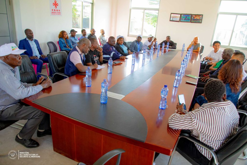 img-20251209-wa07021562217142486332496-1024x682 Kinshasa : Muhindo Nzangi sonne la fin des spoliations sur les sites agricoles de Dingi-Dingi et Daipn