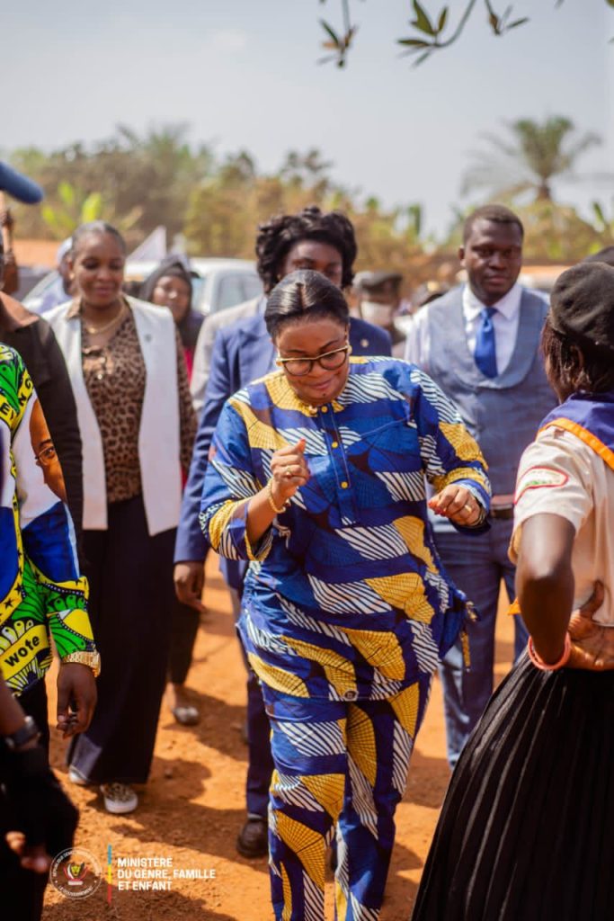 img-20260108-wa03655794823373406769215-683x1024 Haut-Uélé : accueil grandiose à Isiro pour la ministre Micheline OMBAE