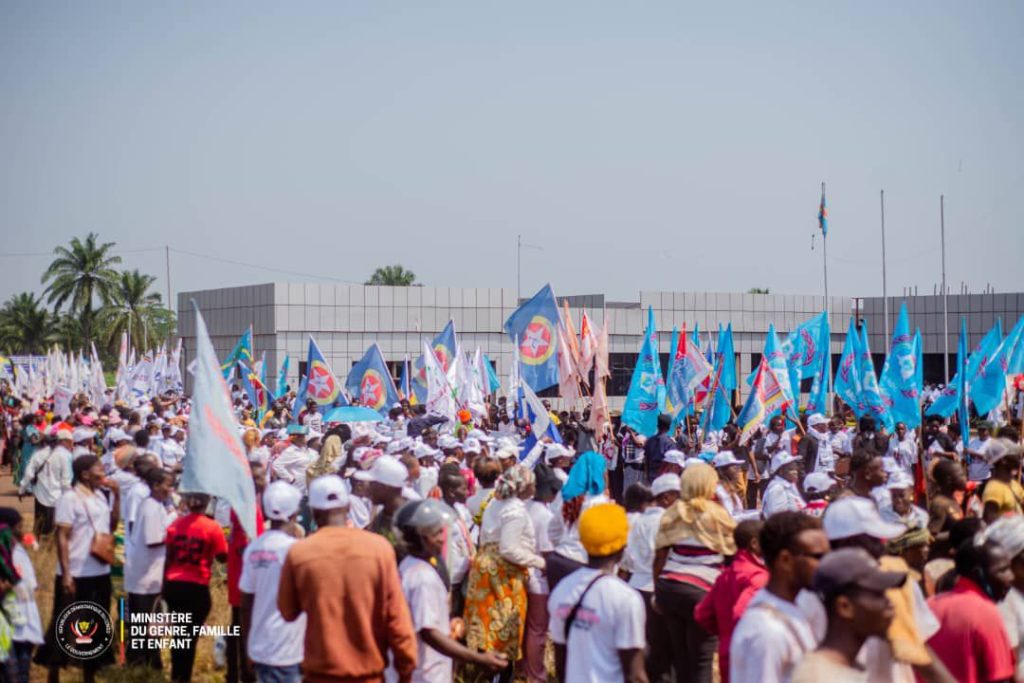 img-20260108-wa03669102633275902191889-1024x683 Haut-Uélé : accueil grandiose à Isiro pour la ministre Micheline OMBAE